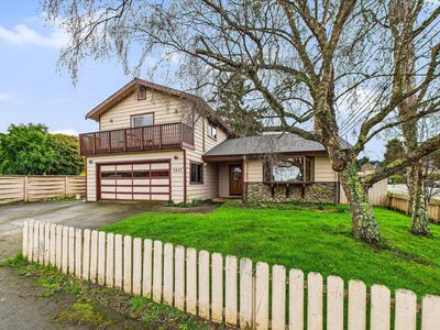 5857 Walnut Dr, Eureka, CA, 95503