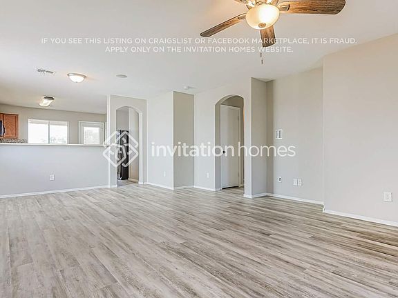 3rd image of 4667 E Meadow Mist Ln