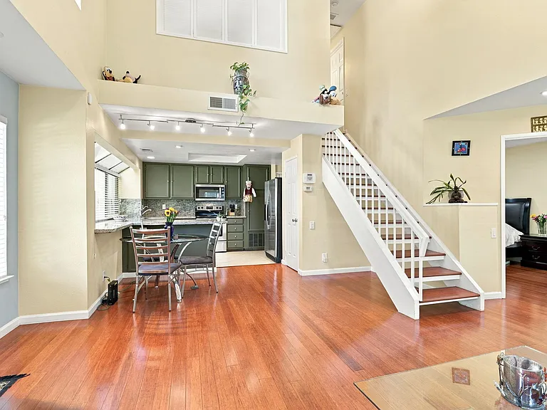 2822 Buena Knoll Ct #2822 — Photo 15