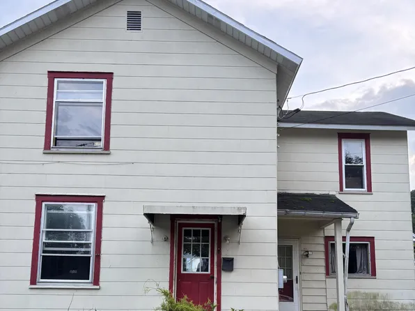 201 Monroe Ave, Ridgway, PA 15853