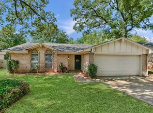 901 Glen Key St, Denison, TX 75020