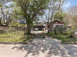 255 N West End Ave, New Braunfels, TX 78130
