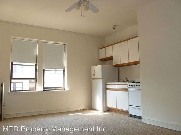 5th image of 2400 W Wilson Ave APT 105
