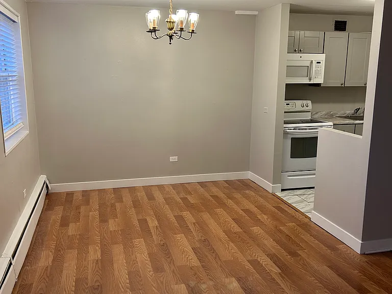 6160 N Damen Ave #408 — Photo 6