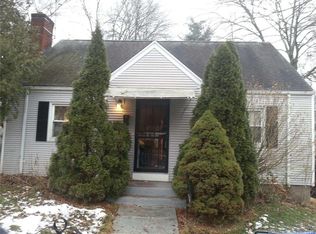 79 Simpson St, Hartford, CT 06112