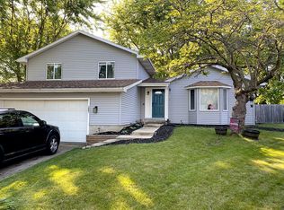 1901 Plains Ct, Urbana, IL 61802