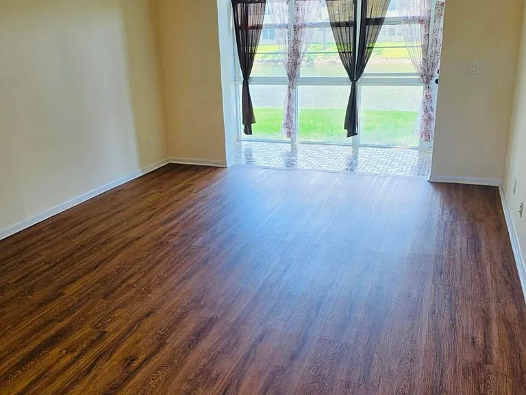 5940 NW 64th Ave #106 — Photo 9