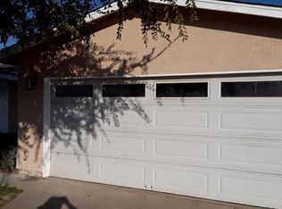 392 S Ventura Ave, Farmersville, CA 93223
