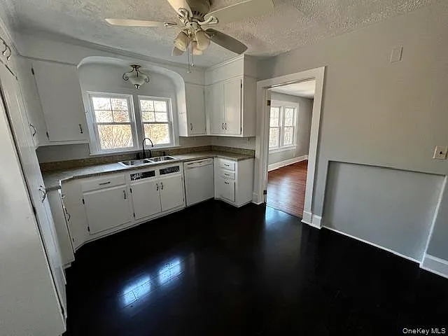 3 bed, 1.5 bath, 1363 sqft, $3,400 — Photo 3