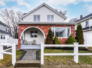 97 George St, Medford, MA 02155