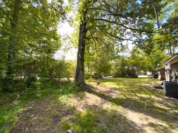 121 Langley Dr, Summerville, SC 29485