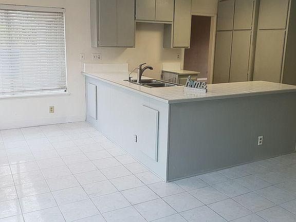 3rd image of 22332 Arcdale Ave