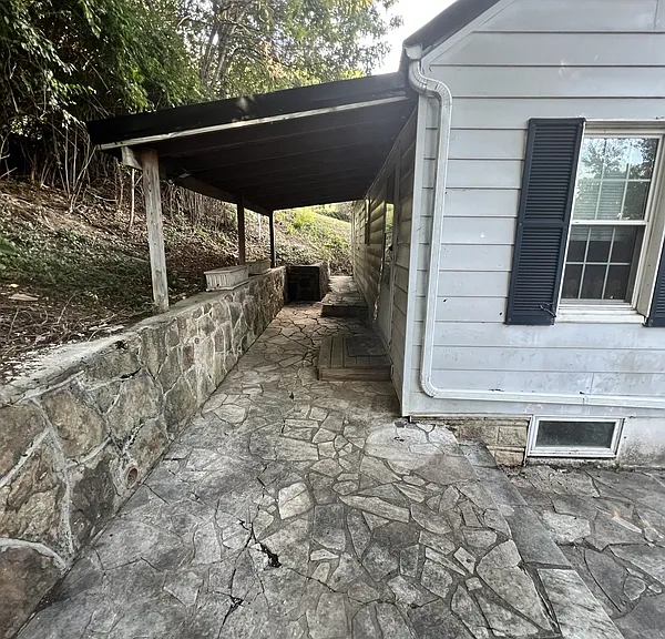 1219 East Dr — Photo 17