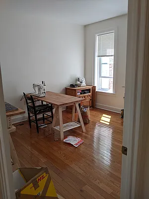 Rented by RealTegrity NY LLC | media 17