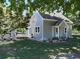 409 N Chicago Ave, Allerton, IL 61810