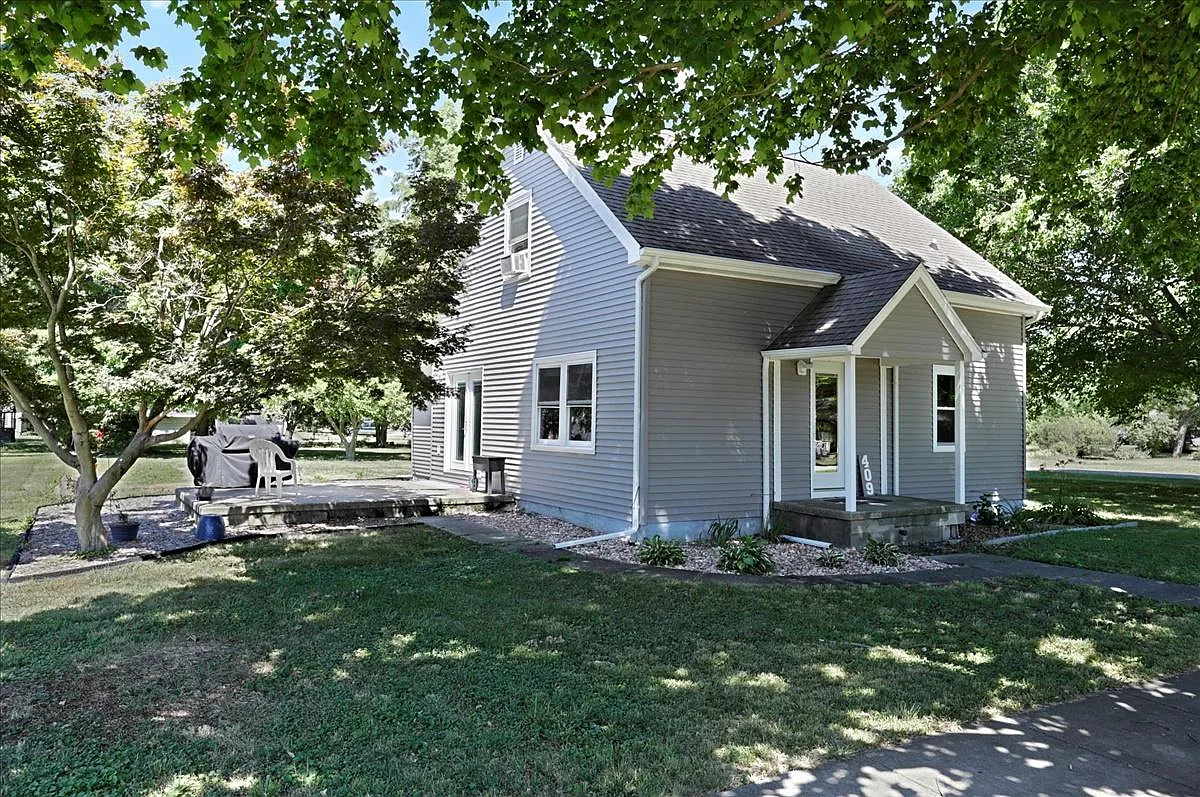 409 N Chicago Ave photo 1