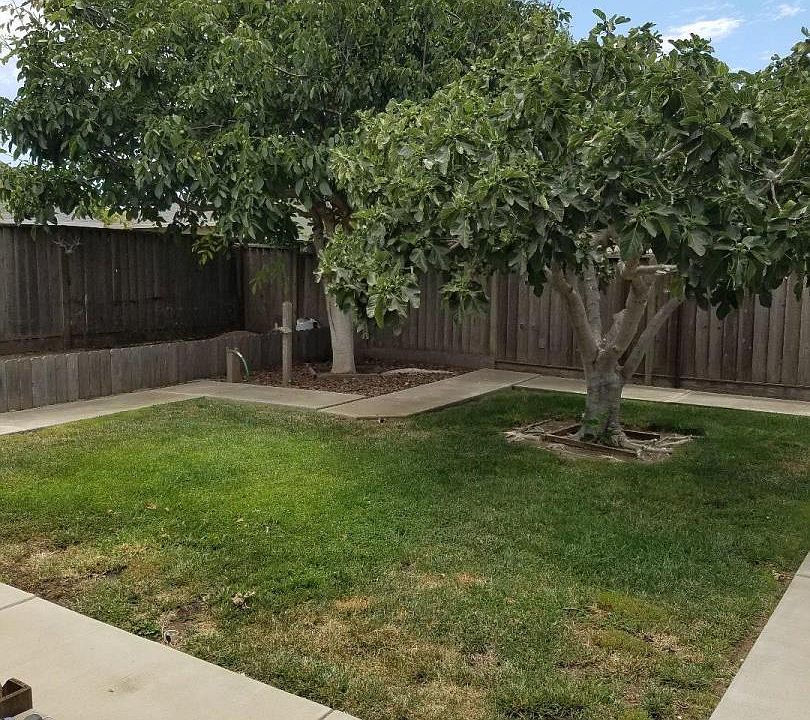 2nd image of 1131 Merlot Way