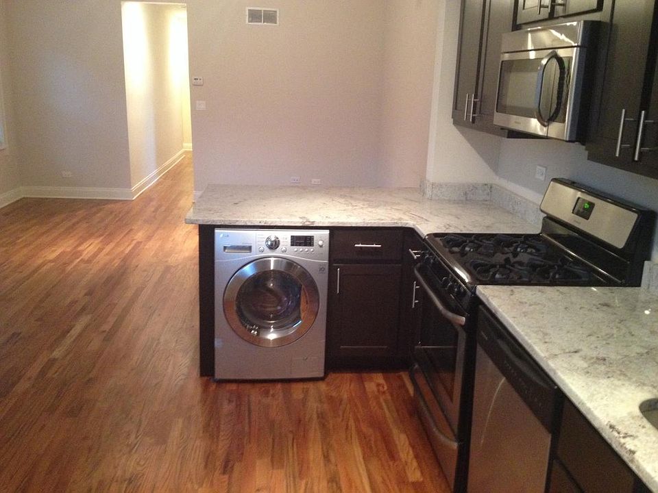 1st image of 2229 W Wilson Ave #3