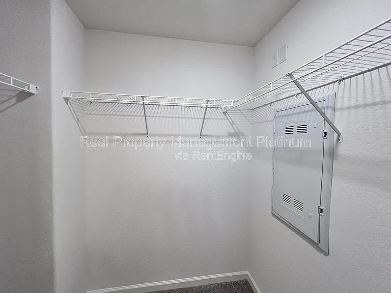 2065 N Wagon Ln — Photo 15
