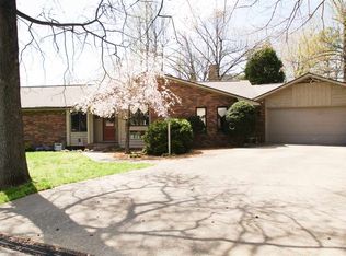 245 Palisades Cir, Paducah, KY 42001