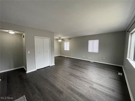 2nd image of 3578 Rockport Ave