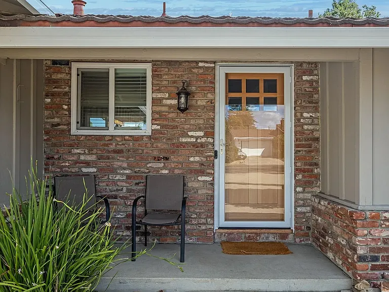 1666 Clayton Way — Photo 18