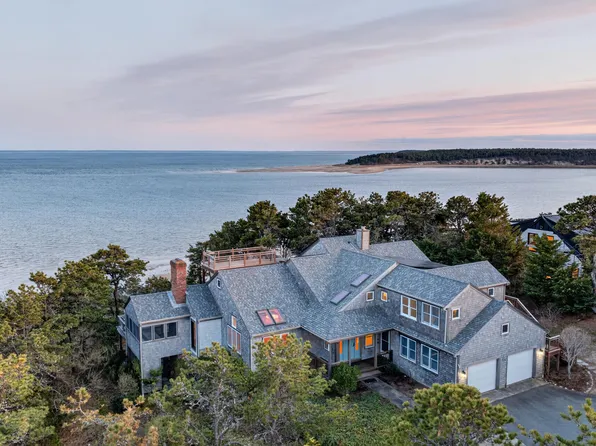 615 Chequessett Neck Road, Wellfleet, MA 02667
