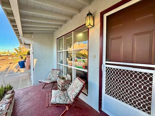 140 Los Angeles Ave — Photo 3