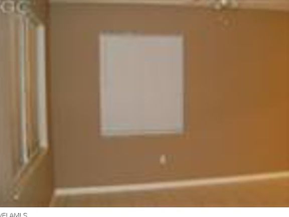 2nd image of 17483 Dumont Dr