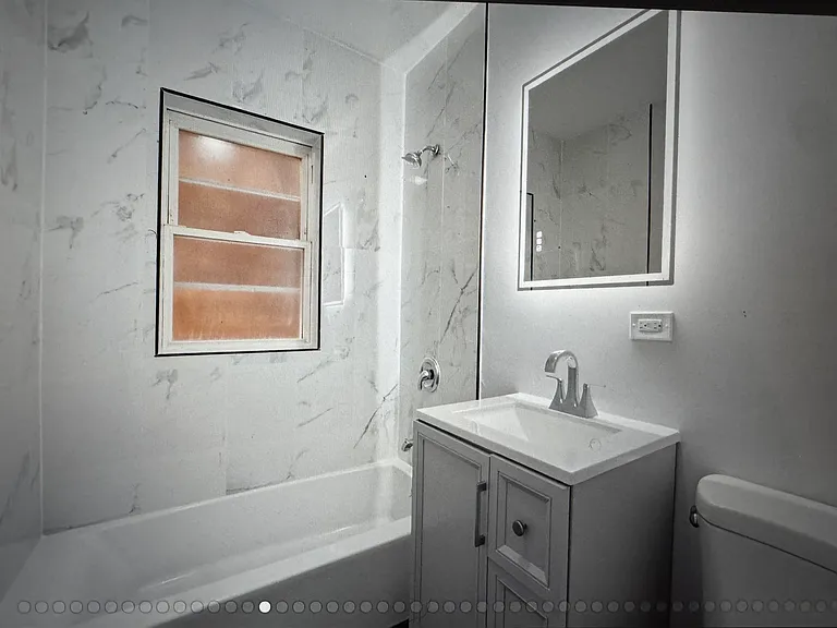 7152 S Racine Ave #2 — Photo 4