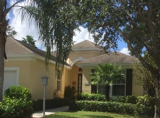 5522 Whitehead St, Bradenton, FL 34203