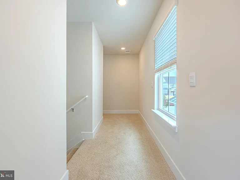115 Haida Ln — Photo 33
