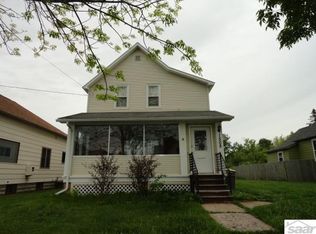 1508 6th St E, Ashland, WI 54806