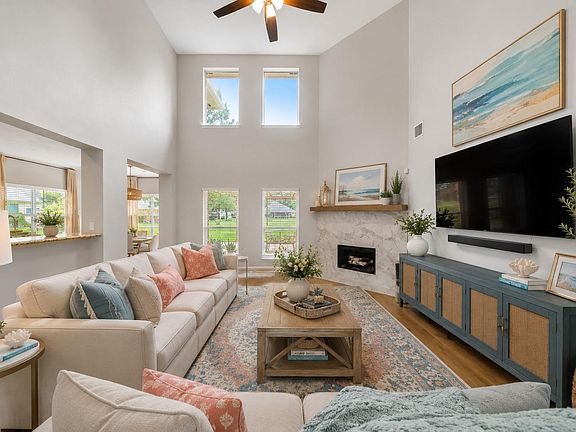 2nd image of 18222 Walden Forest Dr