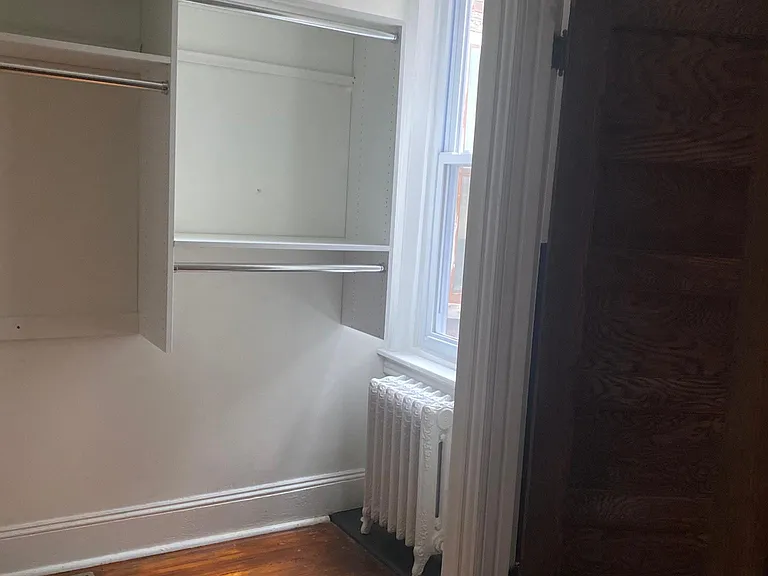 4921 Pulaski Ave — Photo 32