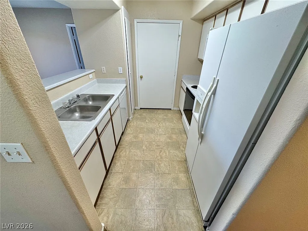2 bed, 2.0 bath, 1089 sqft, $1,450 — Photo 4