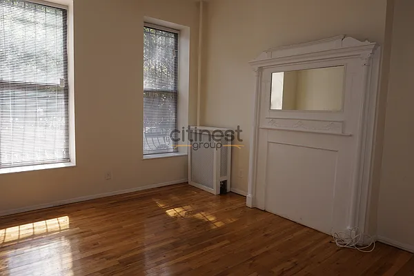 Rented by Citi Nest Group LLC | media 23