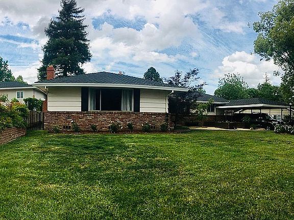 3rd image of 4900 S Land Park Dr
