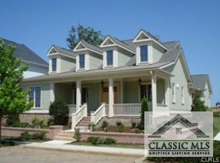 806 Commons Park Dr, Statham, GA 30666