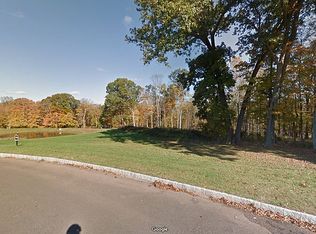 1 Sarah Dr, Newtown, PA 18940