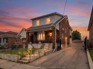 33 Sanderstead Ave, Toronto, ON M6E 4X6