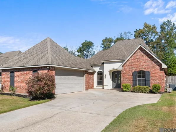 9965 Chanel Dr, Denham Springs, LA 70706