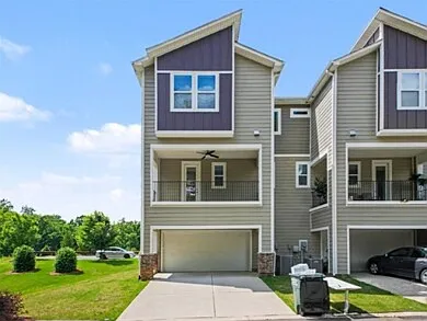 2845 Ensemble Ct — Photo 3