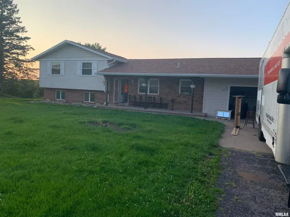 7232 N 2200th Ave, Geneseo, IL 61254