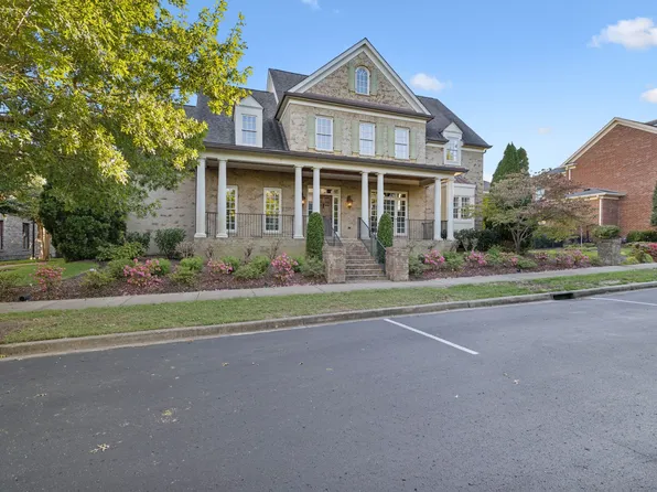 1627 Cooper Creek Ln, Franklin, TN 37064