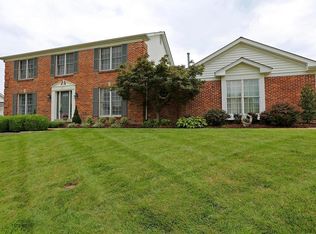 4910 Southridge Park Dr, Saint Louis, MO 63129
