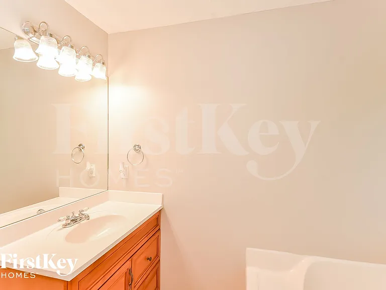 855 Clyde Cole Rd — Photo 9