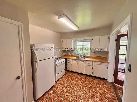 5th image of 1261 Richmond Rd