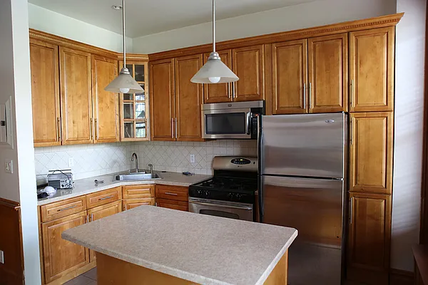 Rented by Chris Stewart, LREB | media 39