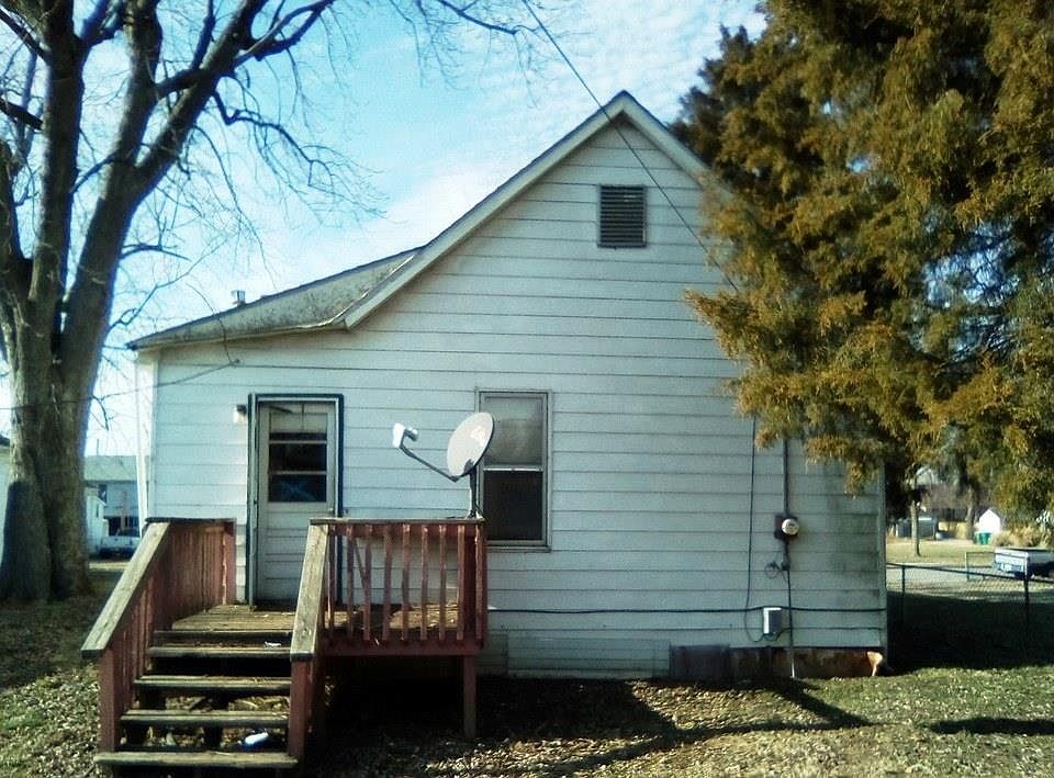 1st image of 2110 Ohio Ave